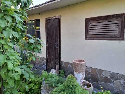 дом по адресу Клубничка, 100