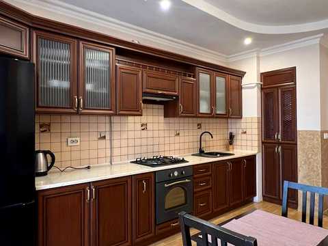 квартира за адресою Ставова вул., 7-В