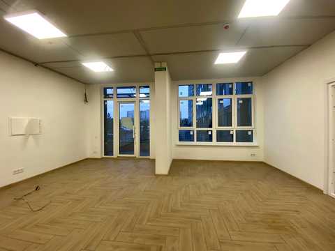 комерційна за адресою Тираспольська вул., 60