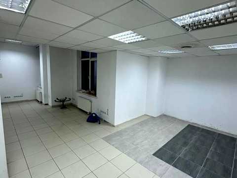 комерційна за адресою Незалежності вул., 34-А
