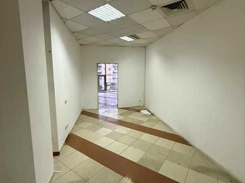 комерційна за адресою Незалежності вул., 34-А