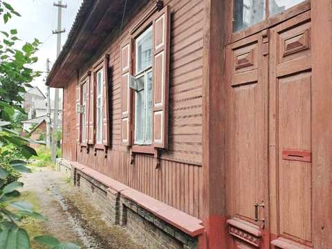 будинок за адресою Чернігів, Бориса Луговського вул. (Рози Люксембург), 13