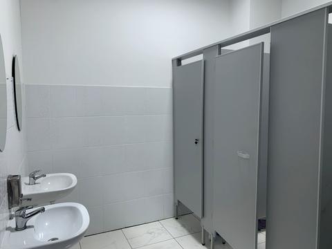 комерційна за адресою Львів, Героїв УПА вул., 77