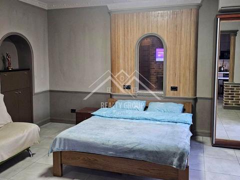 квартира за адресою Соборності вул. (Косіора), 22
