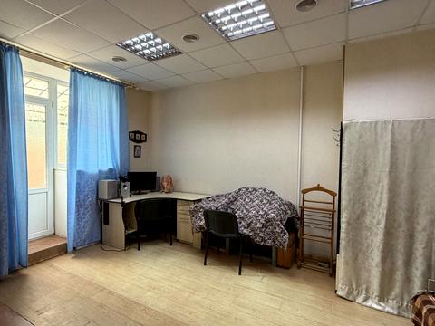 комерційна за адресою Житомир, Івана Мазепи вул. (Мануїльського), 3а