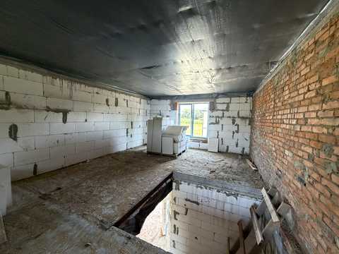 будинок за адресою с. Писарівка, Покровська, 3