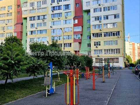 квартира за адресою Кричевського вул., 36