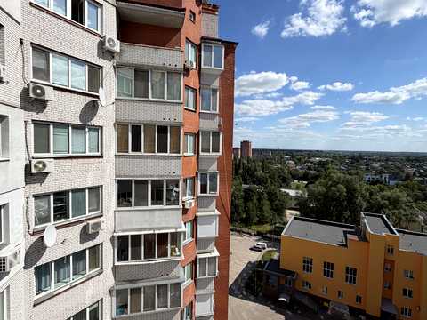 квартира за адресою Грушевського вул., 21