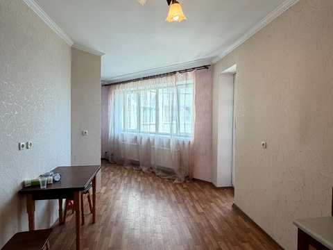 квартира за адресою Грушевського вул., 21