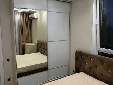 квартира за адресою Регенераторна вул., 4 к5