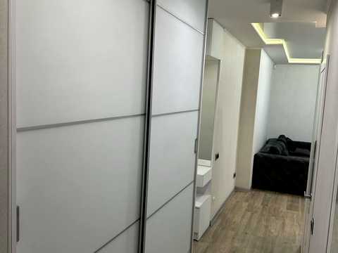 квартира за адресою Регенераторна вул., 4 к5