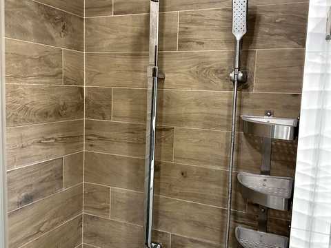 квартира за адресою Регенераторна вул., 4 к5