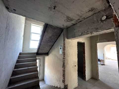 будинок за адресою с. Смиківці, Незалежності вул., 10