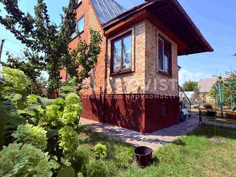 будинок за адресою с. Ровжі, Геофізик