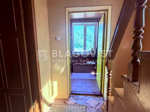 будинок за адресою с. Ровжі, Геофізик