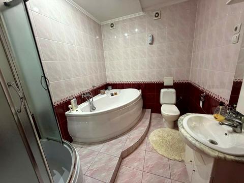 квартира по адресу Гната Хоткевича ул., 44-А