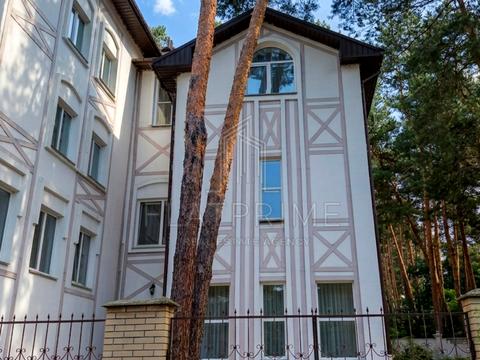 квартира по адресу Молодіжна, 1