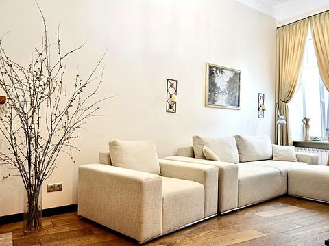 квартира по адресу Костёльная ул., 5