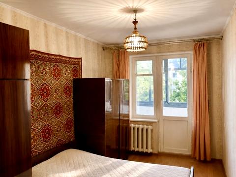 квартира за адресою Космонавтів вул., 21