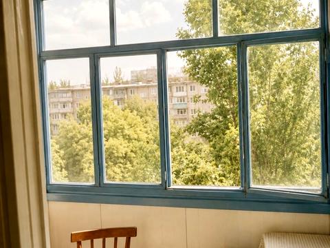 квартира за адресою Космонавтів вул., 21