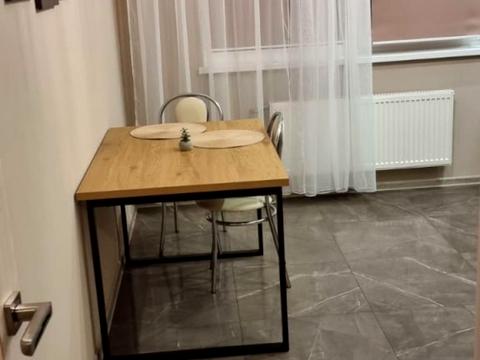 квартира за адресою Перлинна вул., 6