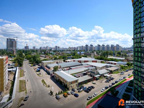 квартира за адресою Причальна вул., 8