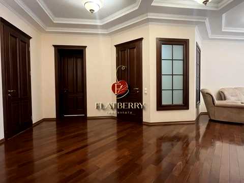квартира по адресу Круглоуниверситетская ул., 3-5
