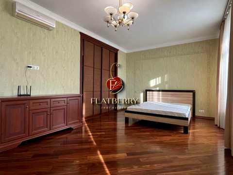 квартира по адресу Круглоуниверситетская ул., 3-5