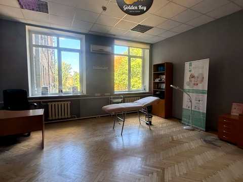 коммерческая по адресу Евгения Коновальца ул. (Щорса), 31