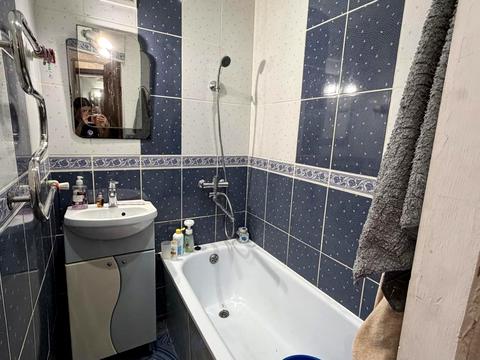 квартира за адресою Михайла Грушевського вул., 8