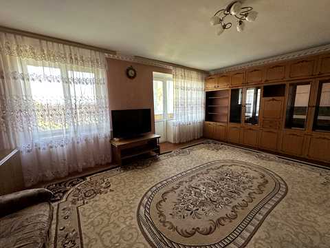 квартира за адресою Корольова вул., 46