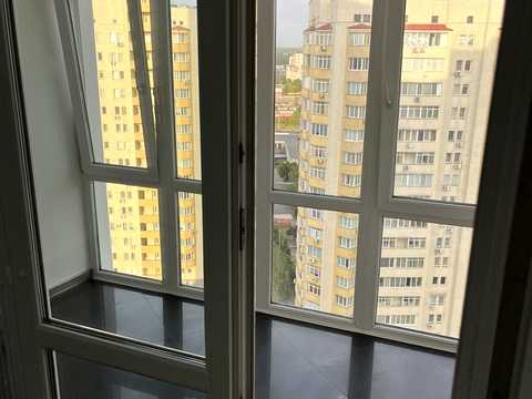 коммерческая по адресу Митрополита Андрея Шептицкого ул. (Анатолія Луначарського), 10