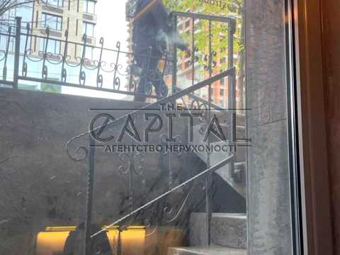 коммерческая по адресу Антоновича ул. (Горького), 37