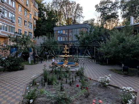 коммерческая по адресу Тетерівська ул. (Іртишська), 18а