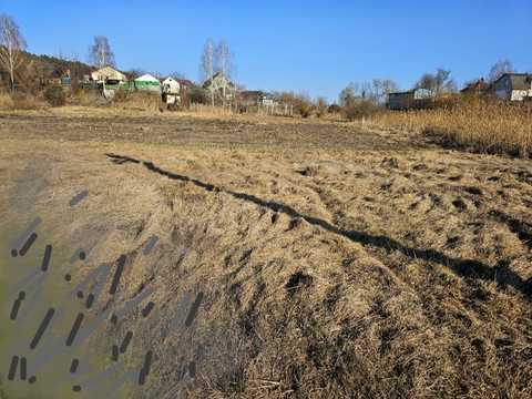 участок по адресу 