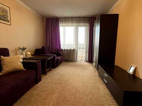 квартира за адресою Ревуцького вул., 17