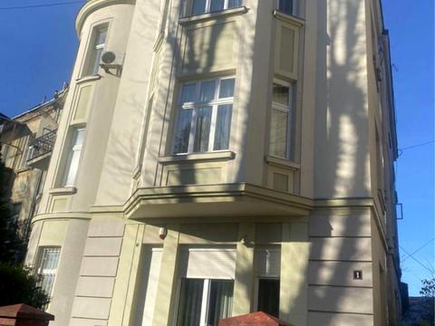 квартира по адресу Кардинала Гузара ул. (Льва Толстого), 1