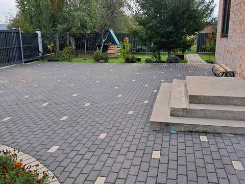 будинок за адресою с. Бартатів, Садова вул.