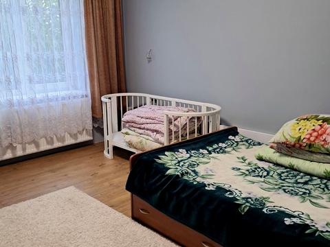 будинок за адресою с. Бартатів, Садова вул.