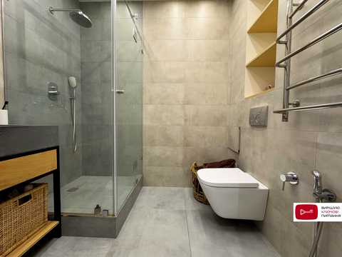квартира за адресою Регенераторна вул., 4 к17