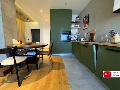 квартира за адресою Регенераторна вул., 4 к17