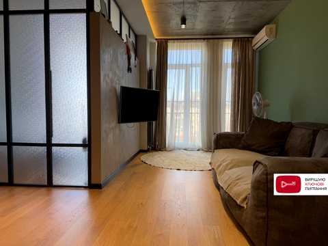 квартира за адресою Регенераторна вул., 4 к17