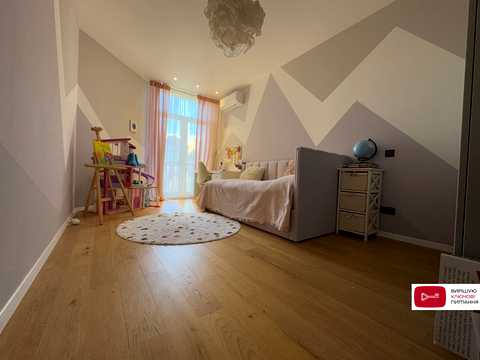 квартира за адресою Регенераторна вул., 4 к17