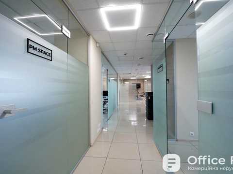 комерційна за адресою Велика Васильківська вул. (Червоноармійська), 72
