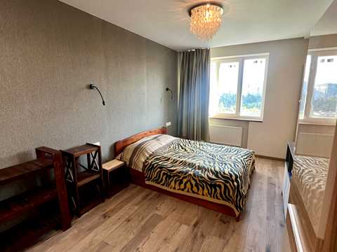 квартира за адресою Перемоги просп., 86