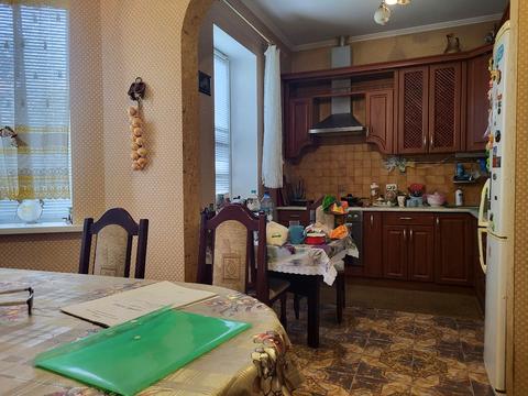 будинок за адресою с. Рожни, зелена