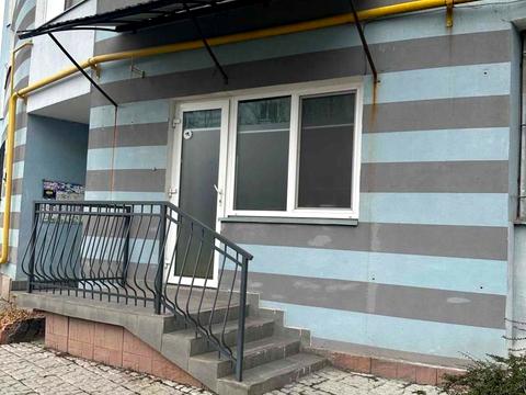 комерційна за адресою Курінного Чорноти вул., 2