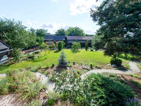 будинок за адресою с. Старі Петрівці, Князя Святослава