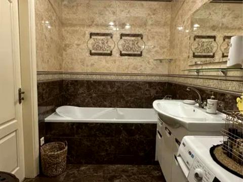 квартира за адресою Володимира Івасюка вул., 7