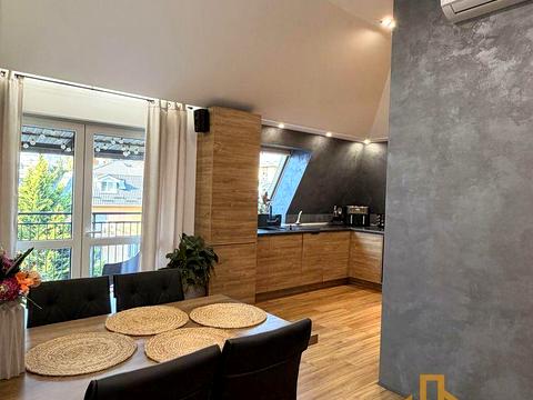 квартира по адресу Воссоединения ул., 9
